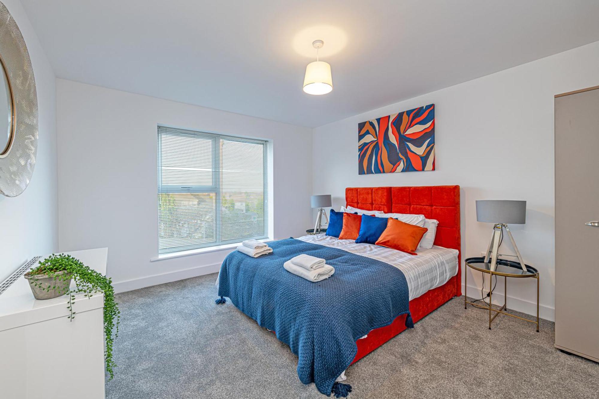 Gospel Heights Luxury Apartments With Parking 黑思瓦尔 外观 照片