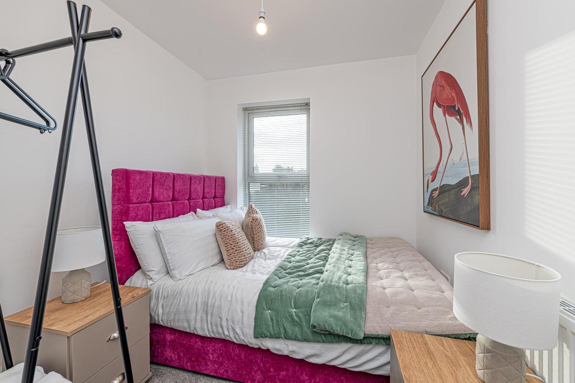 Gospel Heights Luxury Apartments With Parking 黑思瓦尔 外观 照片